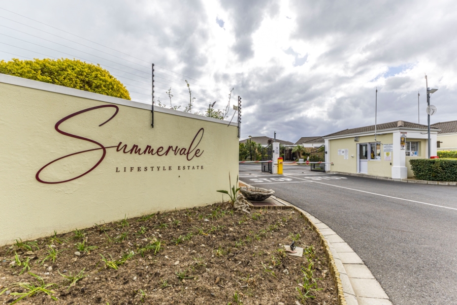 2 Bedroom Property for Sale in Whispering Pines Western Cape